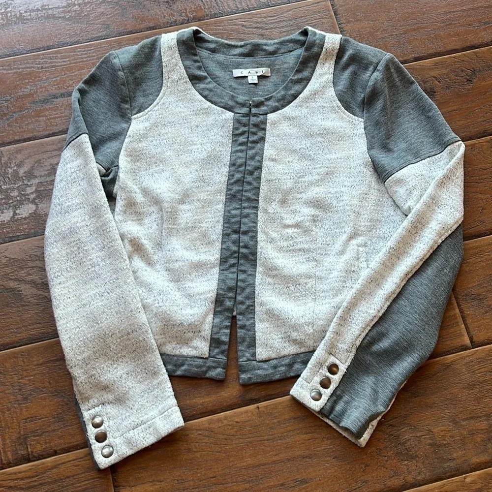Cabi Blazer - Size Large. Style 211